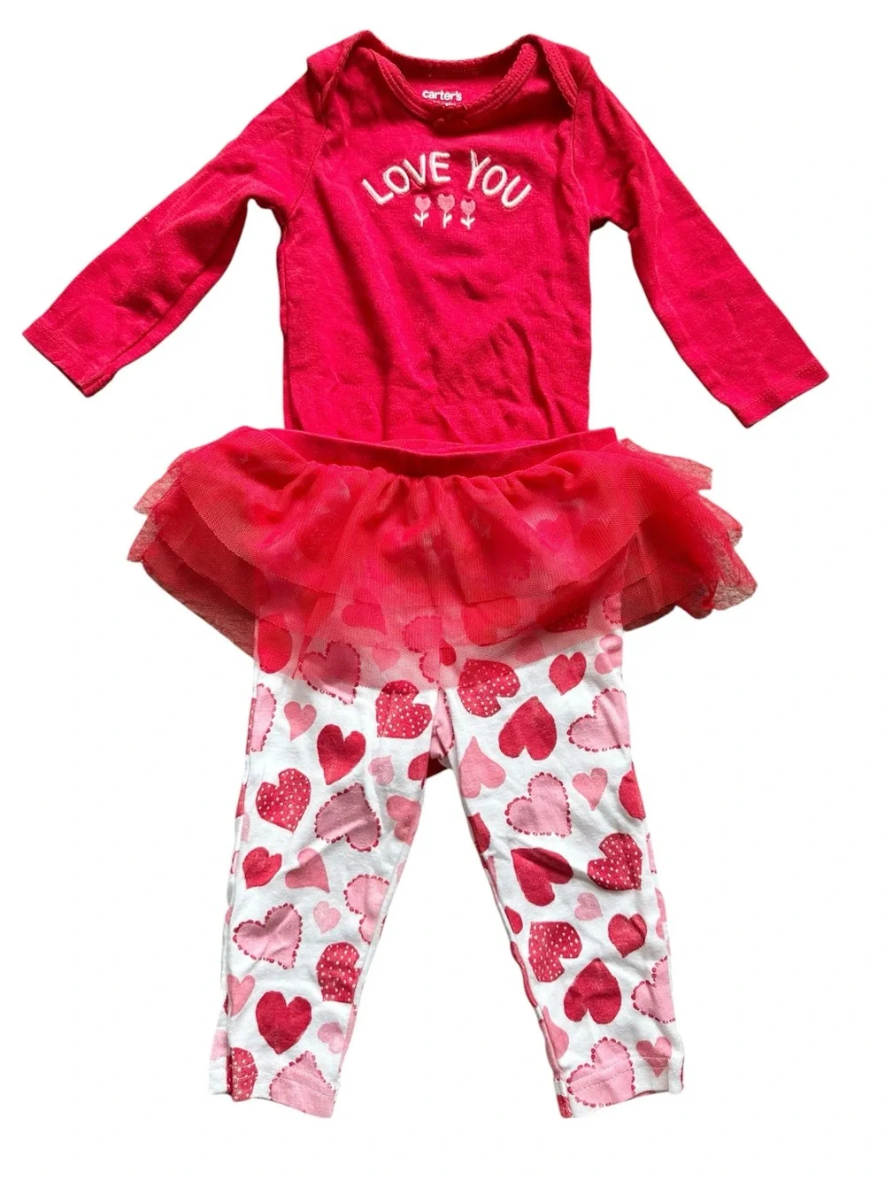 Carter’s and Cat & Jack 4 piece baby girl Valentine’s Day clothing lot 6-9 month